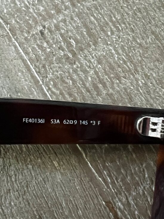 Fendi Fe40136i Shiny Havana square sunglasses main image 7